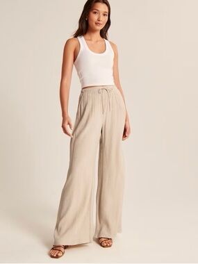 Abercrombie & Fitch Crinkle Lined Drawstring Wide Leg Pant